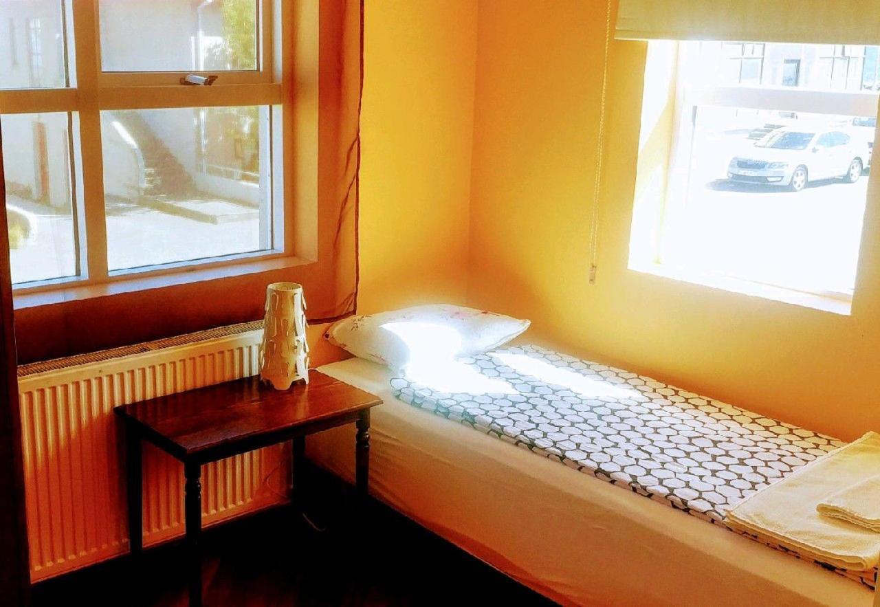 Kefbed Town Center Apartment Keflavík Екстериор снимка